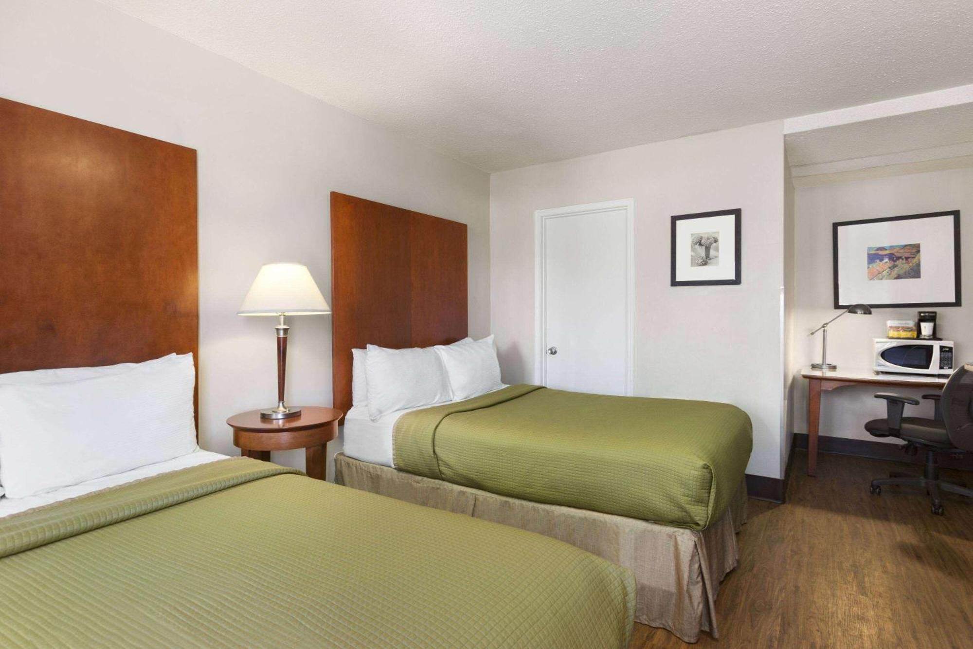 Thriftlodge Saskatoon Eksteriør billede